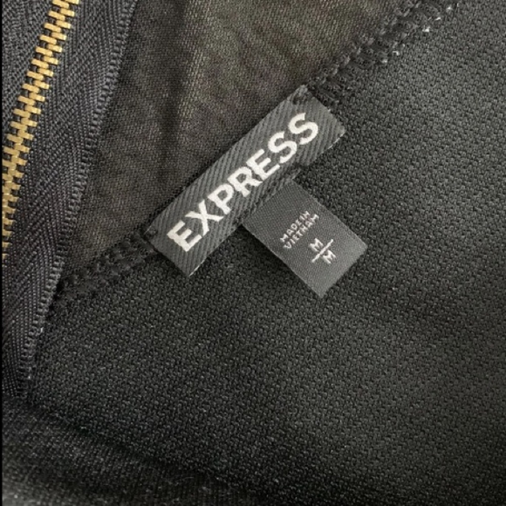 Express Mesh Tank Top - Picture 5 of 5